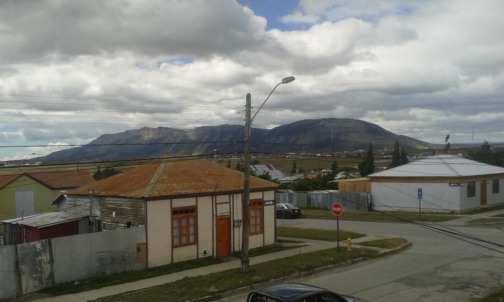 Hostal Yemel Puerto Natales Eksteriør bilde